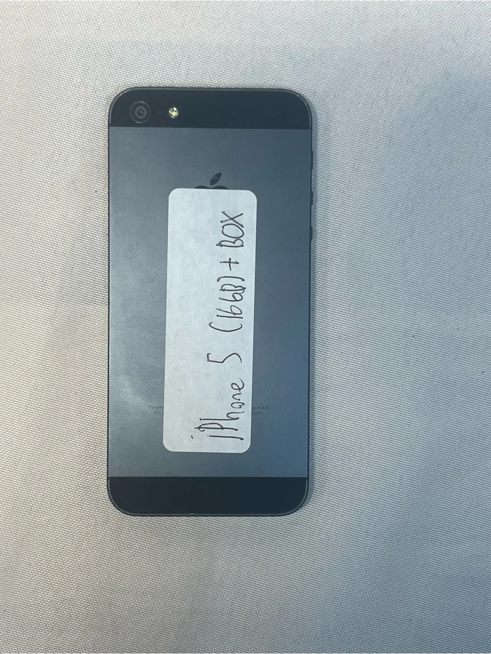 Apple iPhone 5 16GB Black/Slate A1429 w/ Original Box - Excellent Condition